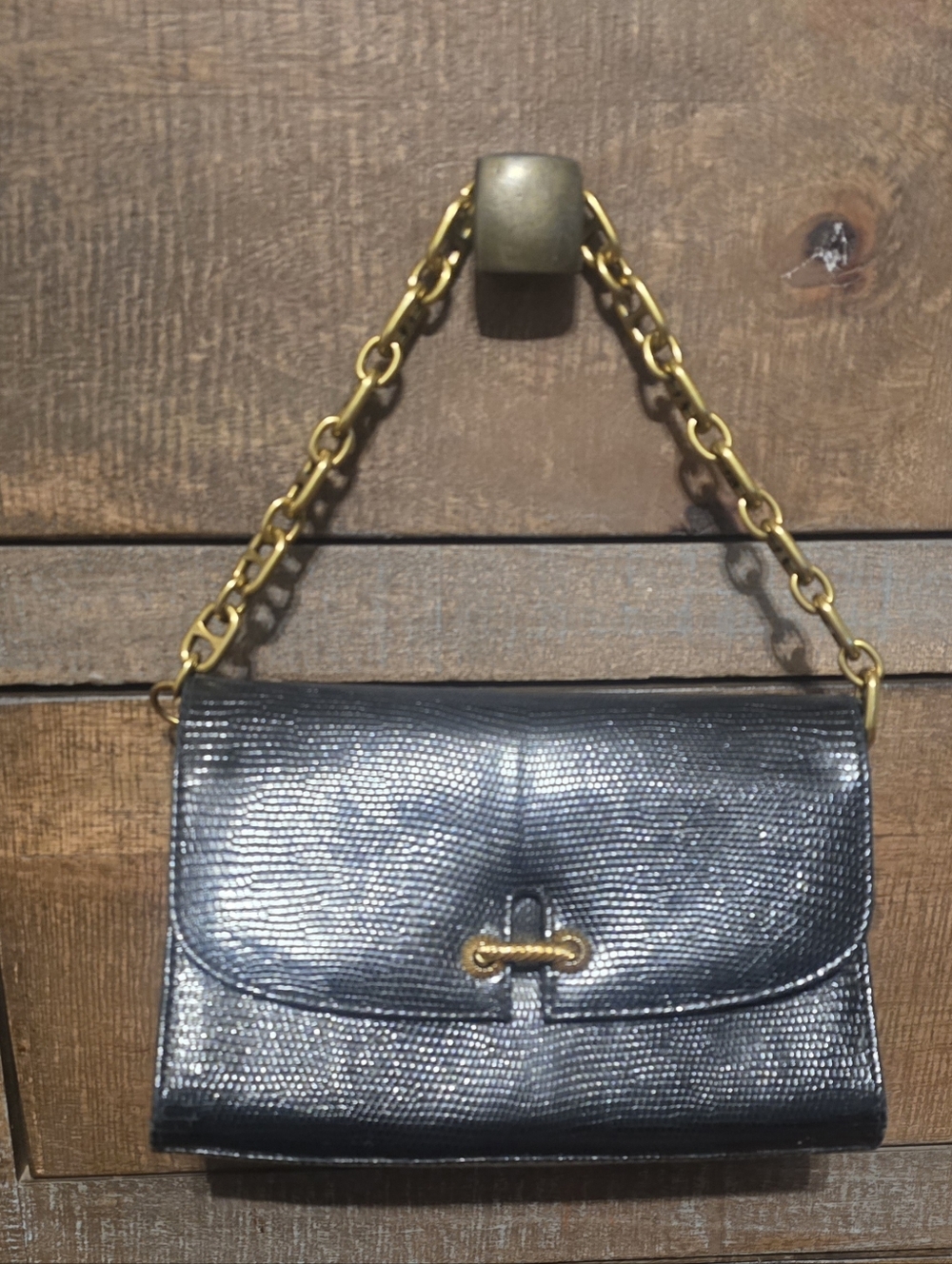 Gucci Elegant Vintage Snake Skin Black Textured Leather Clutch/bag